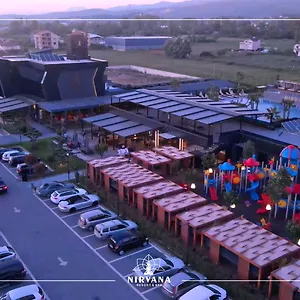  Resort Nirvana & Albania